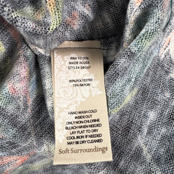 Soft Surroundings Hummingbird Tank 1X Gray Floral Sharkbite Lagenlook Artsy Boho - Picture 5 of 5